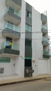 Sacada Vidro Incolor e Inox